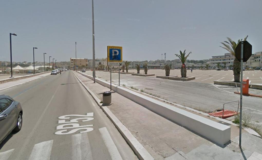 B&B Palazzo Manfredi Vieste, Fronte Mare Con Parcheggio Exterior photo